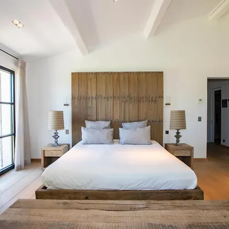 住宿加早餐酒店 Vyylla Private