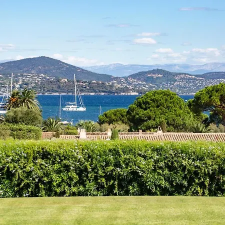 Vyylla Private Bed & Breakfast 4*